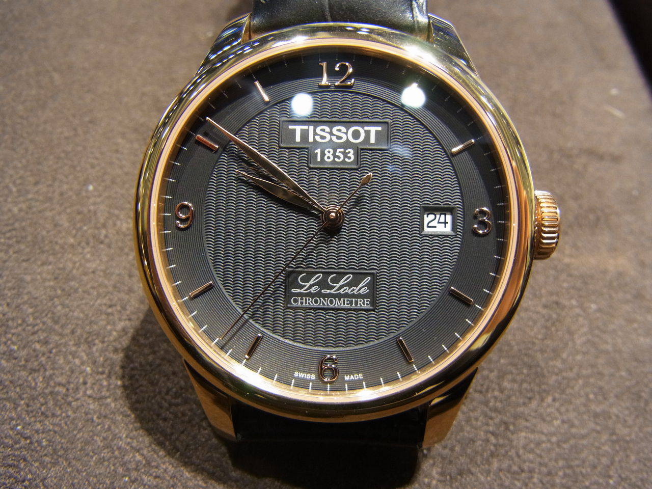 Đồng hồ Tissot Le Locle Automatic T006.408.36.057.00