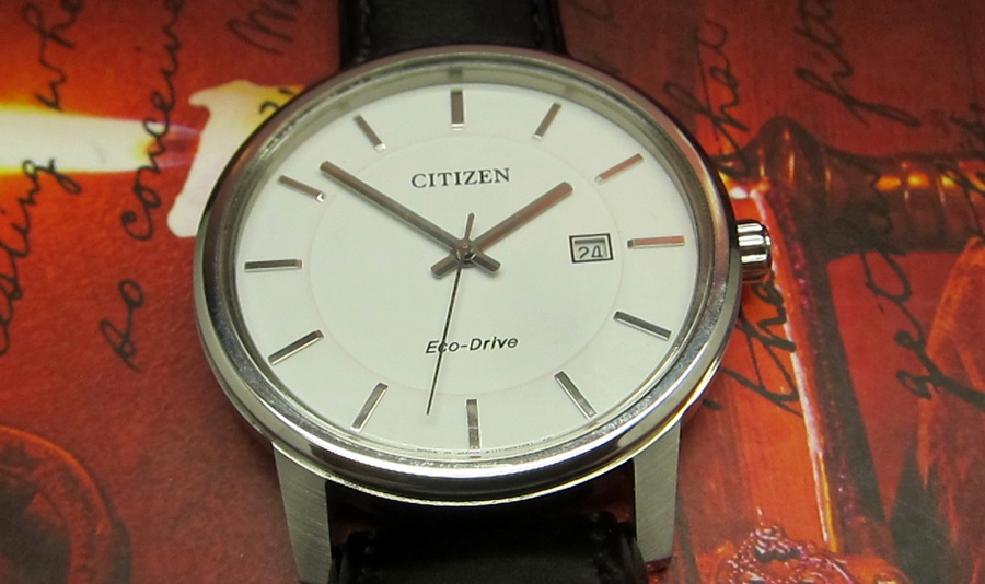 Chi tiết mặt trước đồng hồ nữ Citizen BM6750-08A eco drive