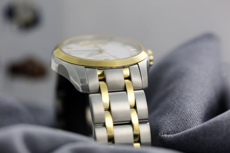 nhan-dat-mua-dong-ho-tissot-tren-amazon
