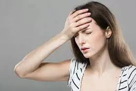 Triệu chứng của bệnh đau đầu chóng mặt buồn nôn là gì ?
