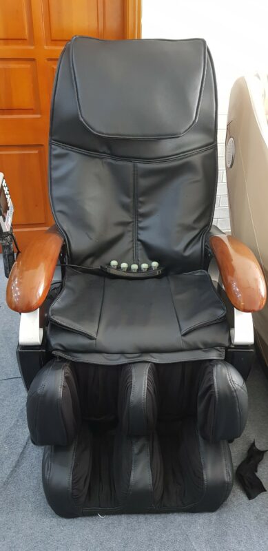 ghế massage giá rẻ Poongsan thanh lý tại Tre Vàng